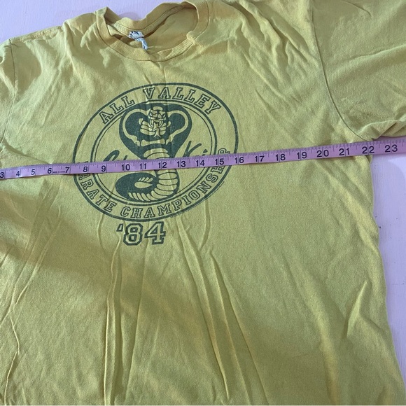 Vintage Style 1984 KARATE KID COBRA KAI KARATE T-Shirt All Valley Men’s Large - Picture 4 of 8